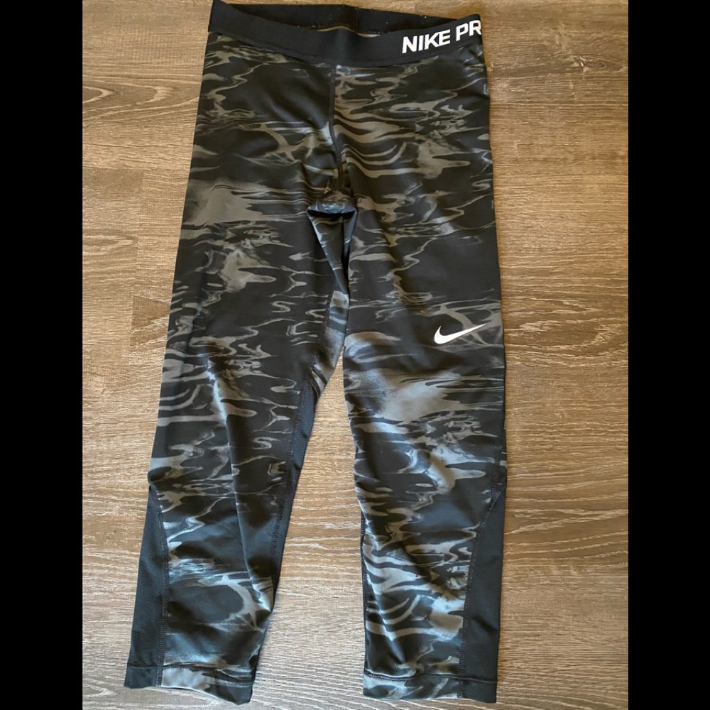 Nike Capri leggings